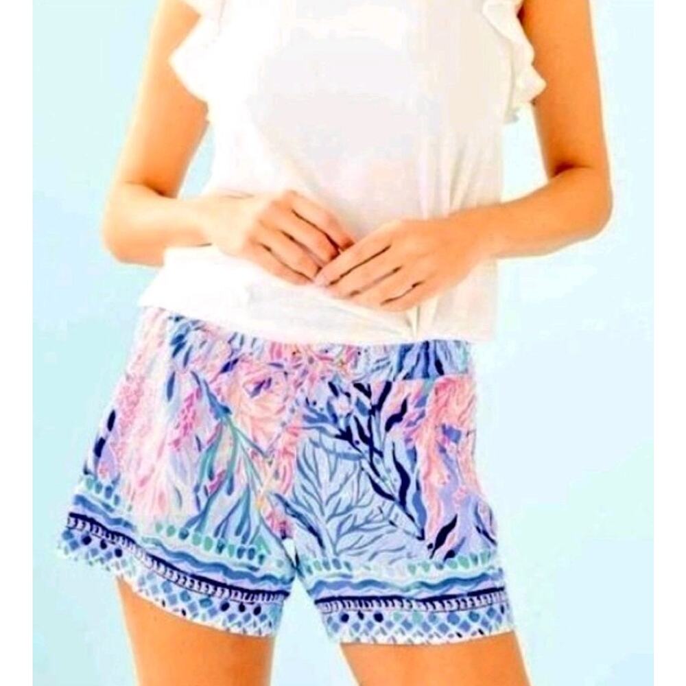 Lilly Pulitzer Katia Shorts Blue Pink Size L Kaleidoscope Coral Print Tropical